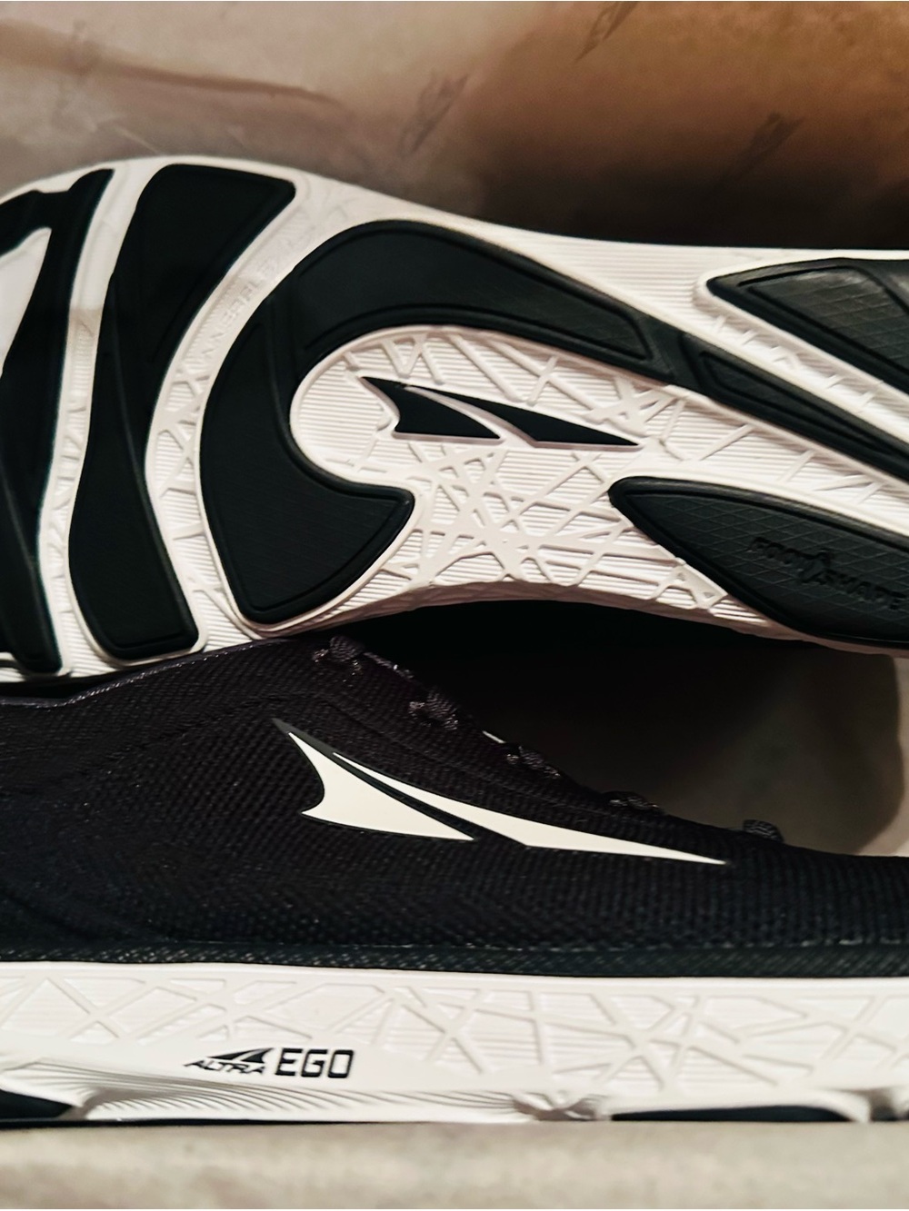 NIB Altra Women’s Escalante Size 10 Black Running Shoes - Minimalist